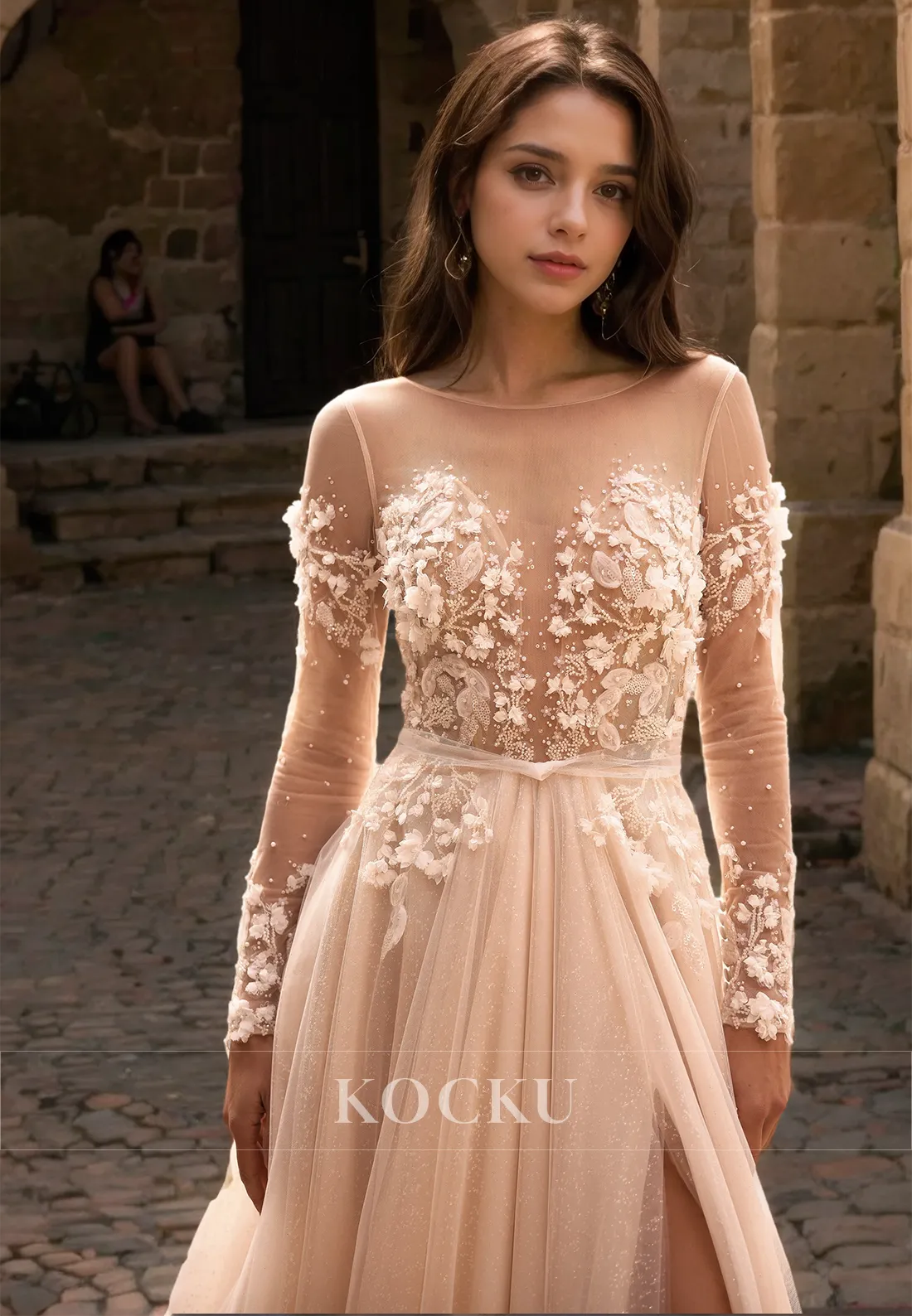 A-Line Scoop Neck Long Sleeves High Split Train Appliques Lace Wedding Dress with Beads Bridal Gowns