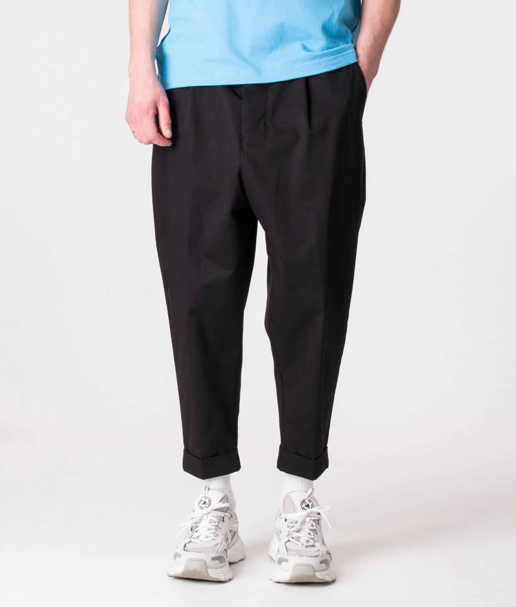 Cropped Carrot Trousers