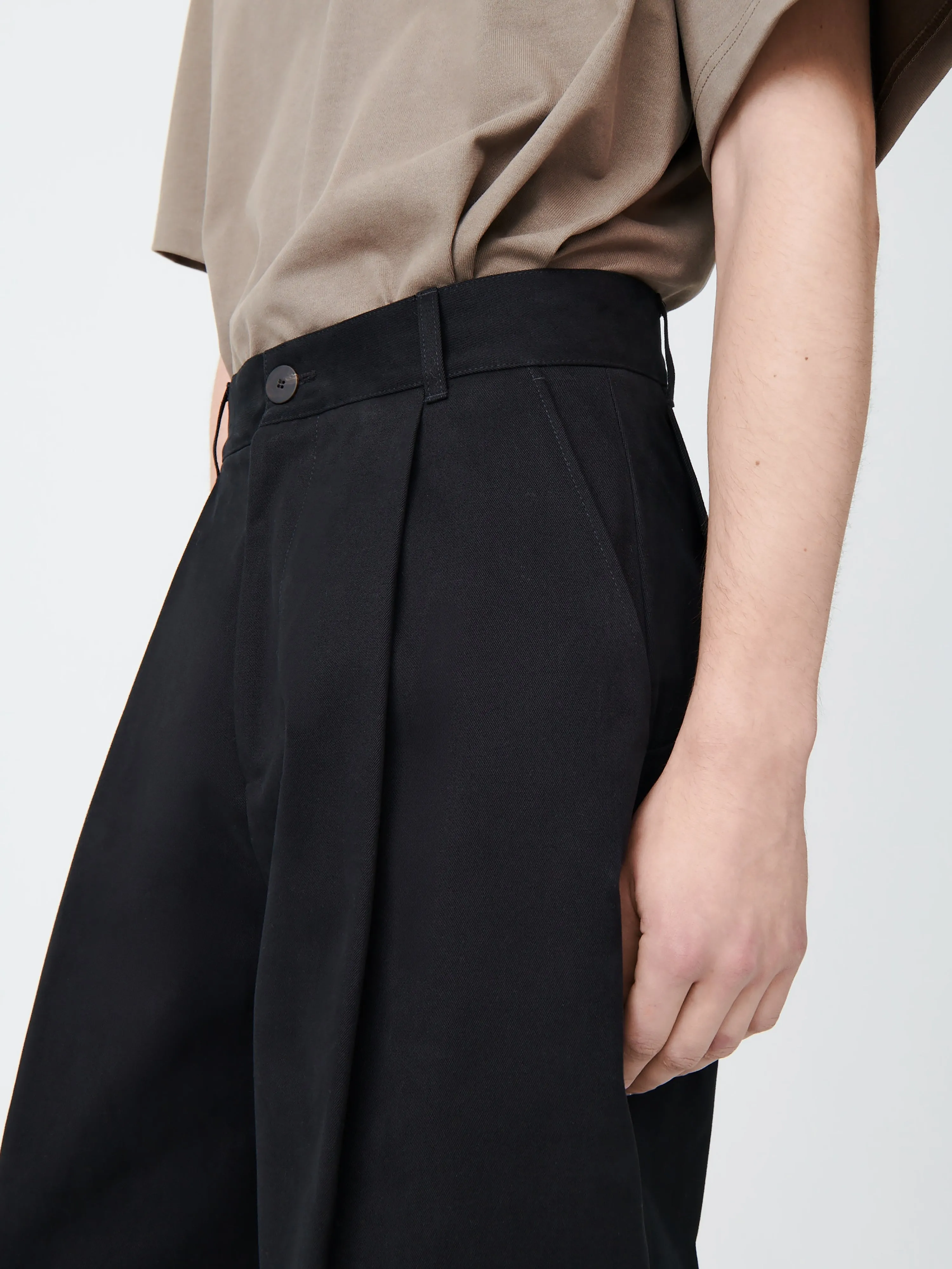 Guild Pant in Black