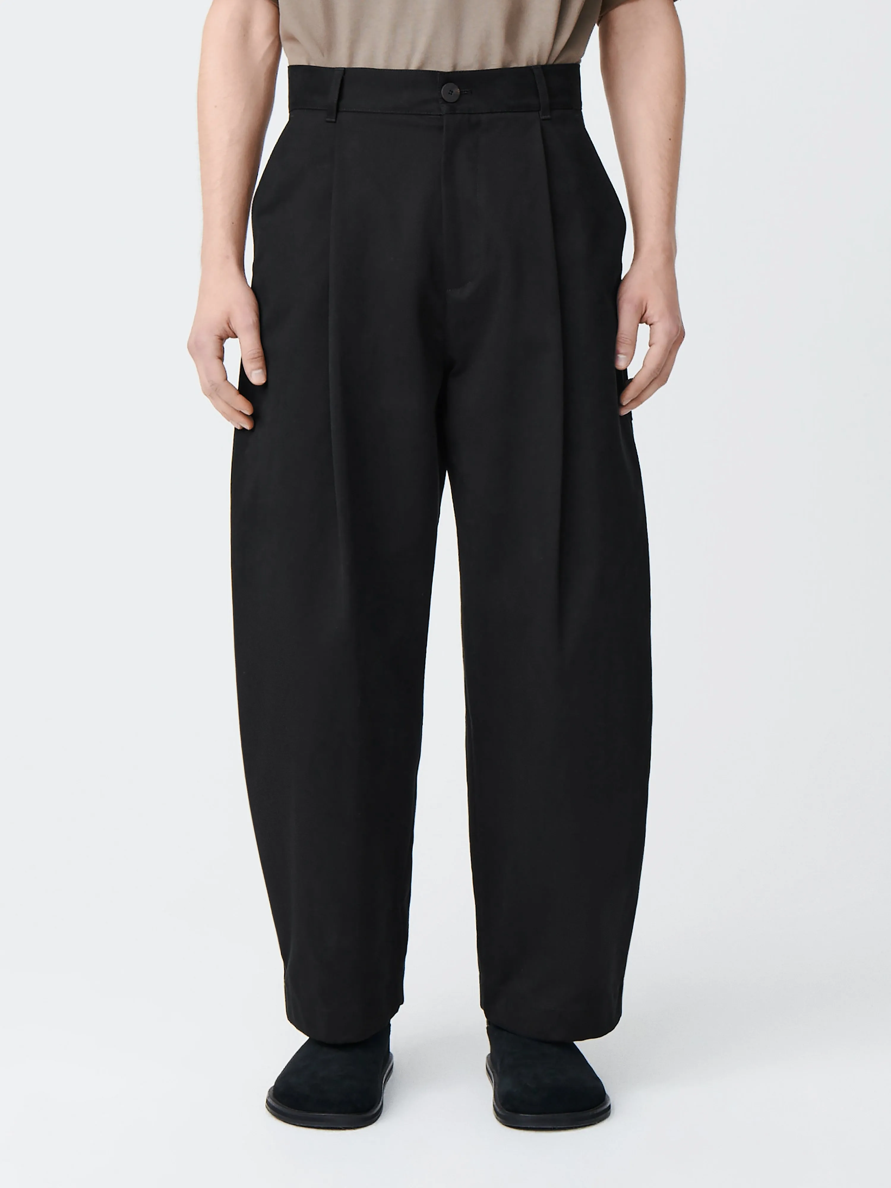 Guild Pant in Black