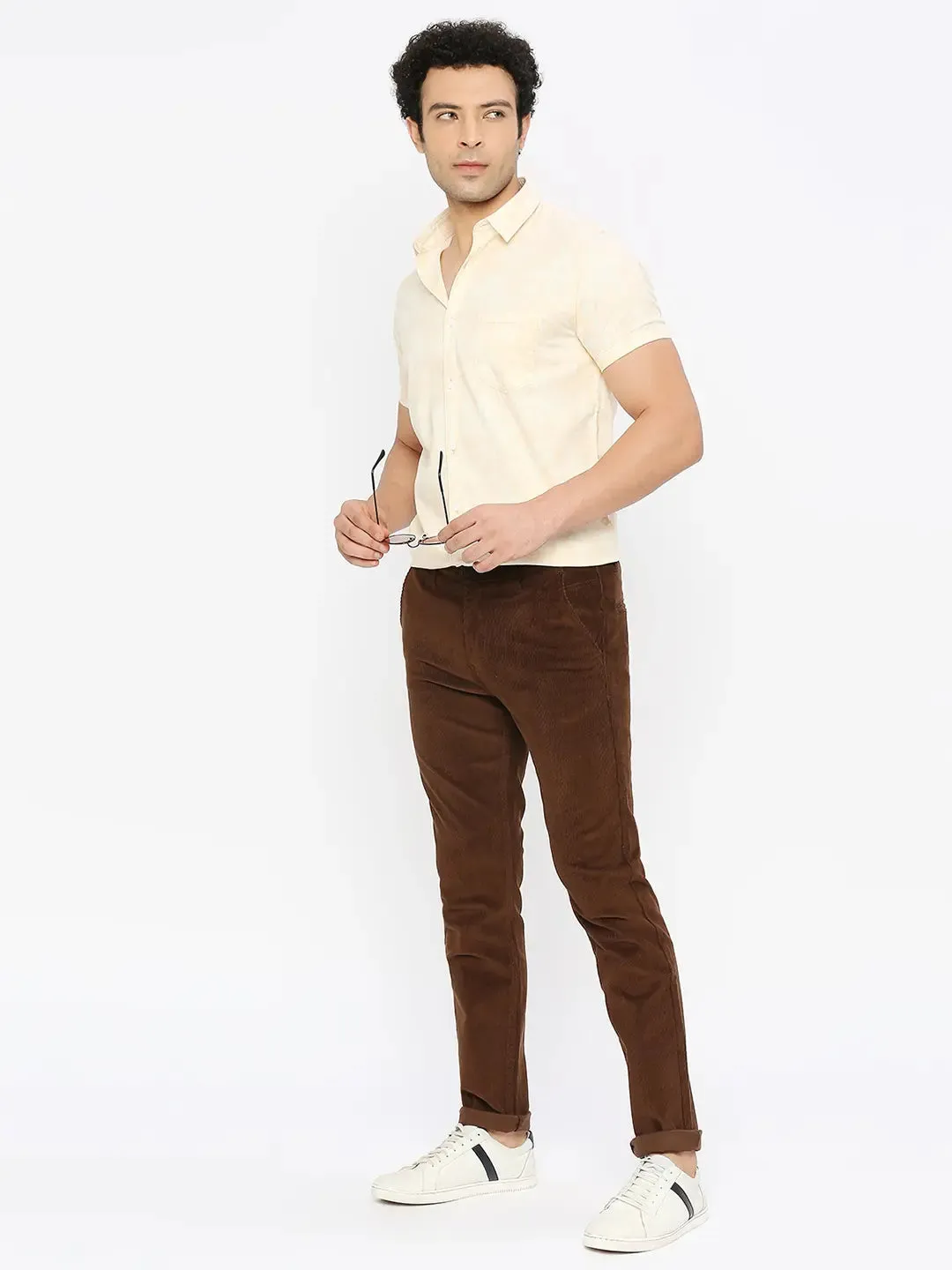 Spykar Men Brown Cotton Slim Fit Ankle Length Plain Trousers