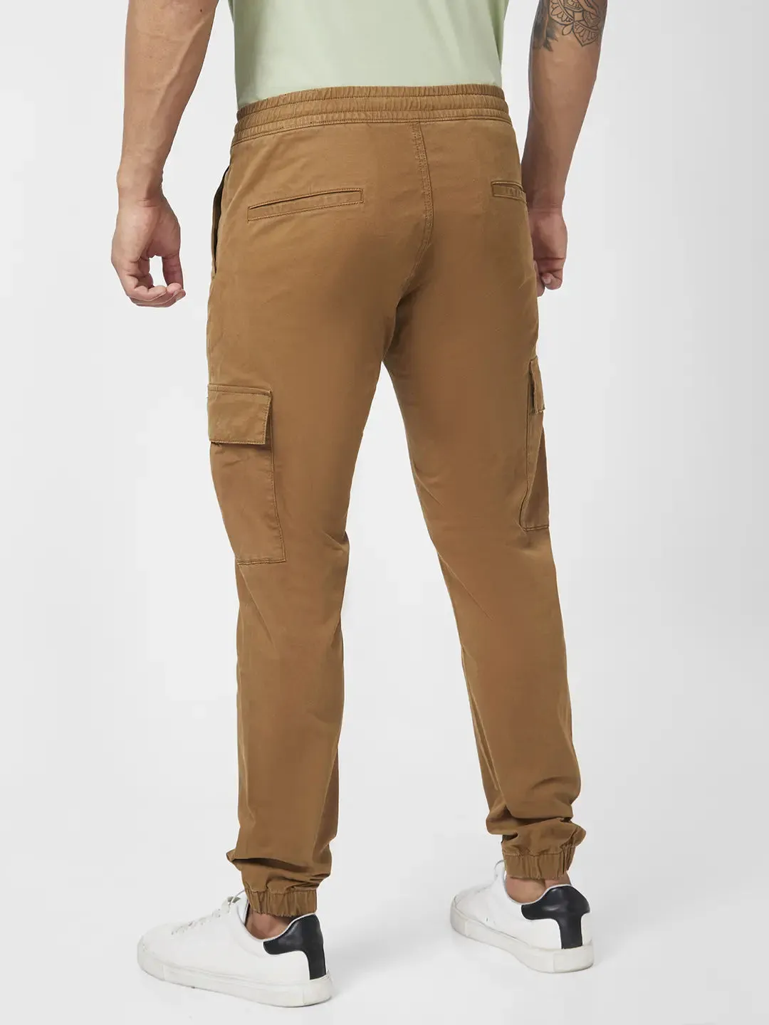 Spykar Men Camel Khaki Cotton Joggers Fit Ankle Length Mid Rise Cargo Pant