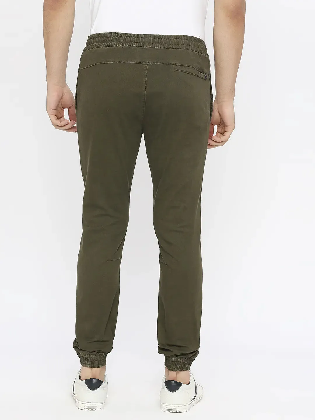 Spykar Men Military Green Lycra Slim Fit Ankle Length Plain Trousers