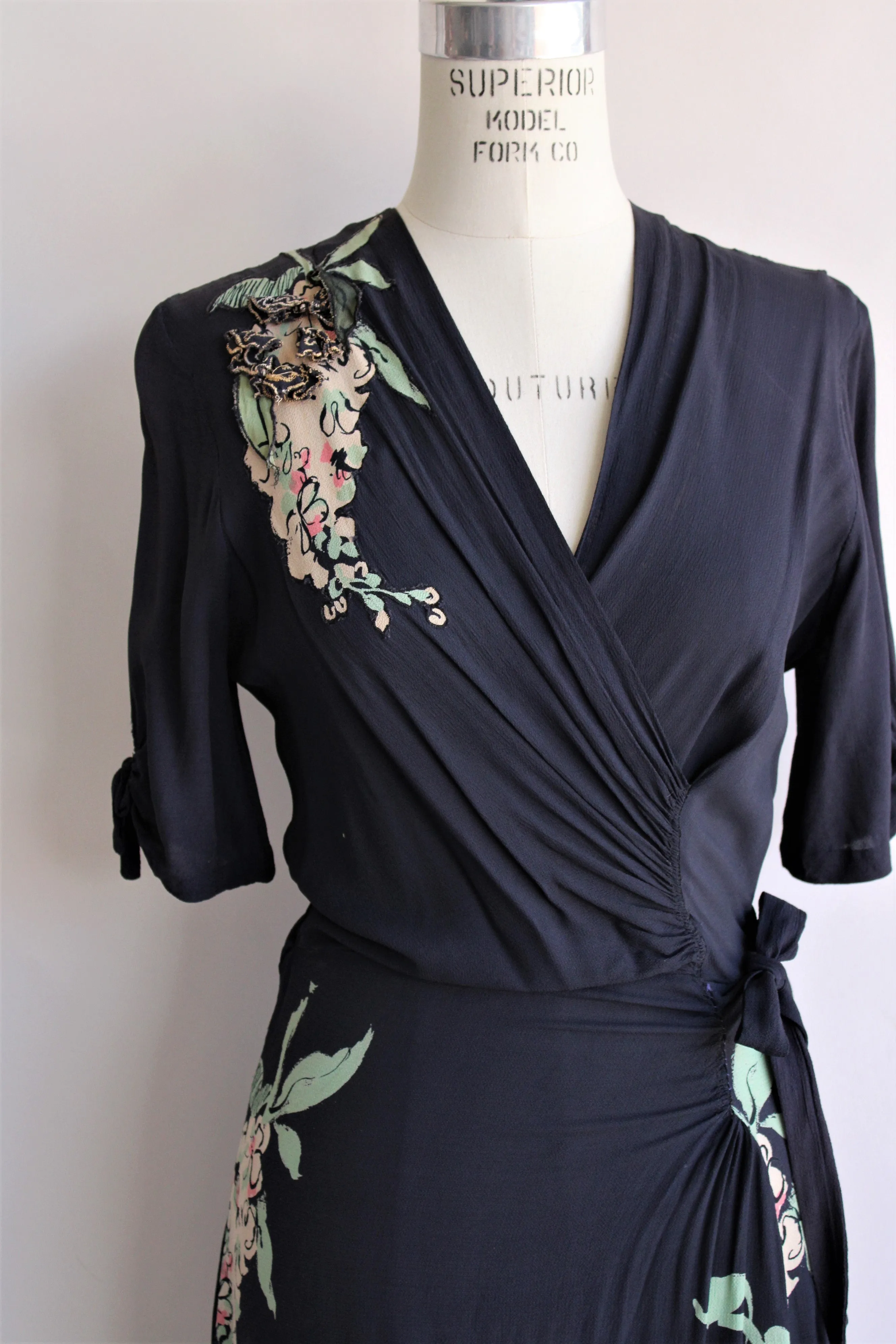 Vintage 1940s Navy Blue Floral Print Rayon Dress